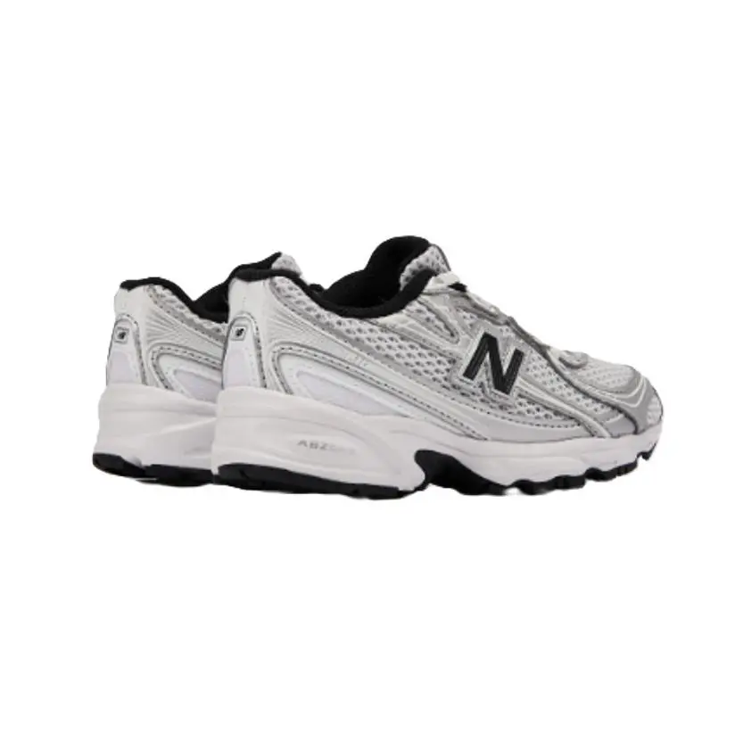 New Balance shoes - White/Silver/Black 13