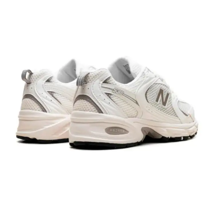 New Balance shoes - Arid Stone/Sea Salt 4