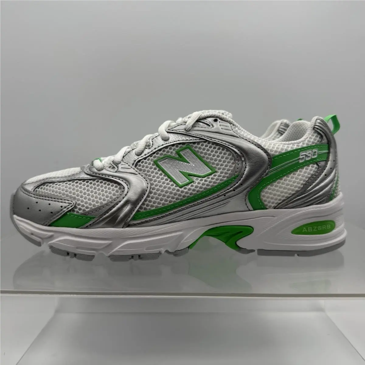 Men’s New Balance 530 Grey Green U530APL Men’s Size 8.5 / Women’s 10