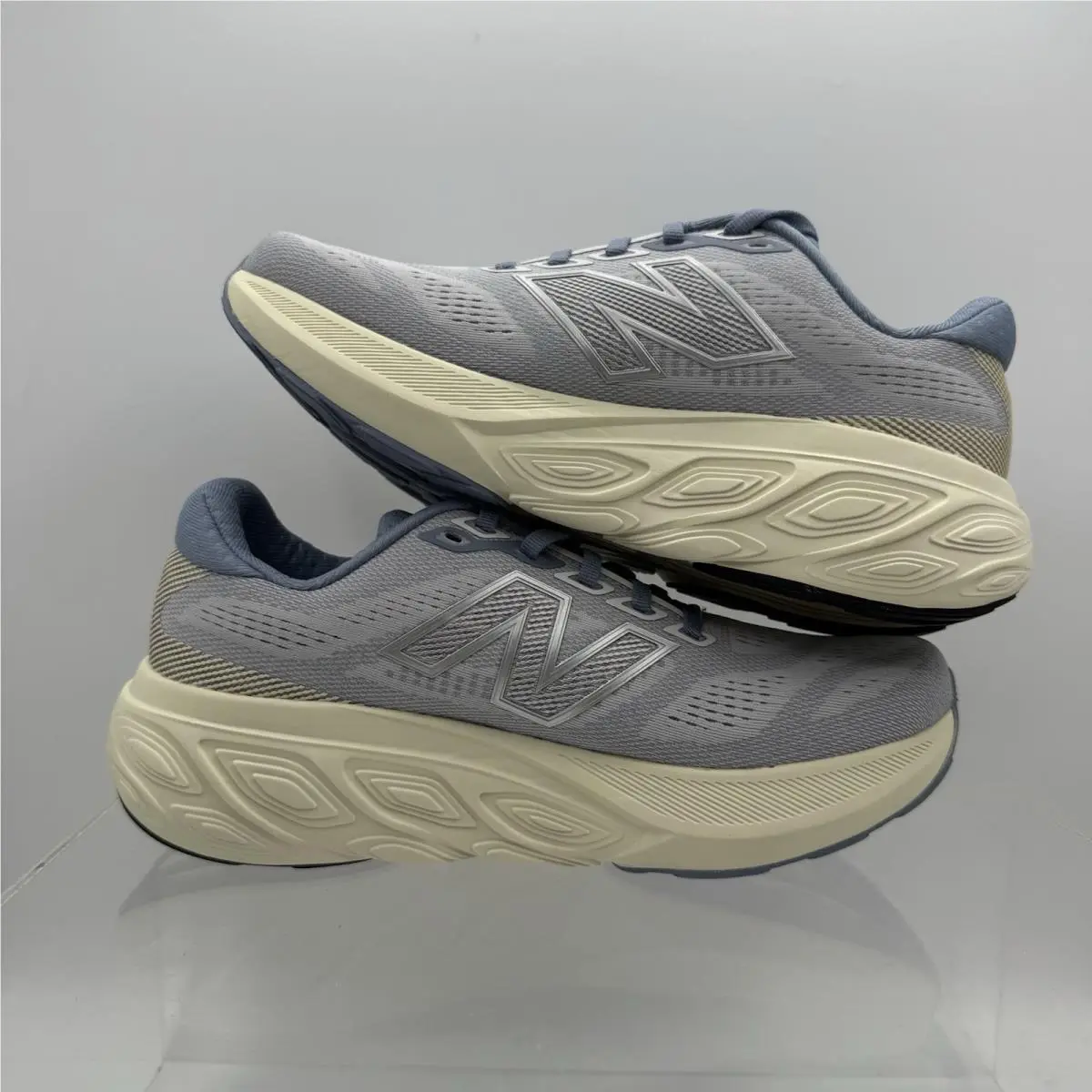 New Balance shoes - New Balance 880 - W880C15 - Gray 1