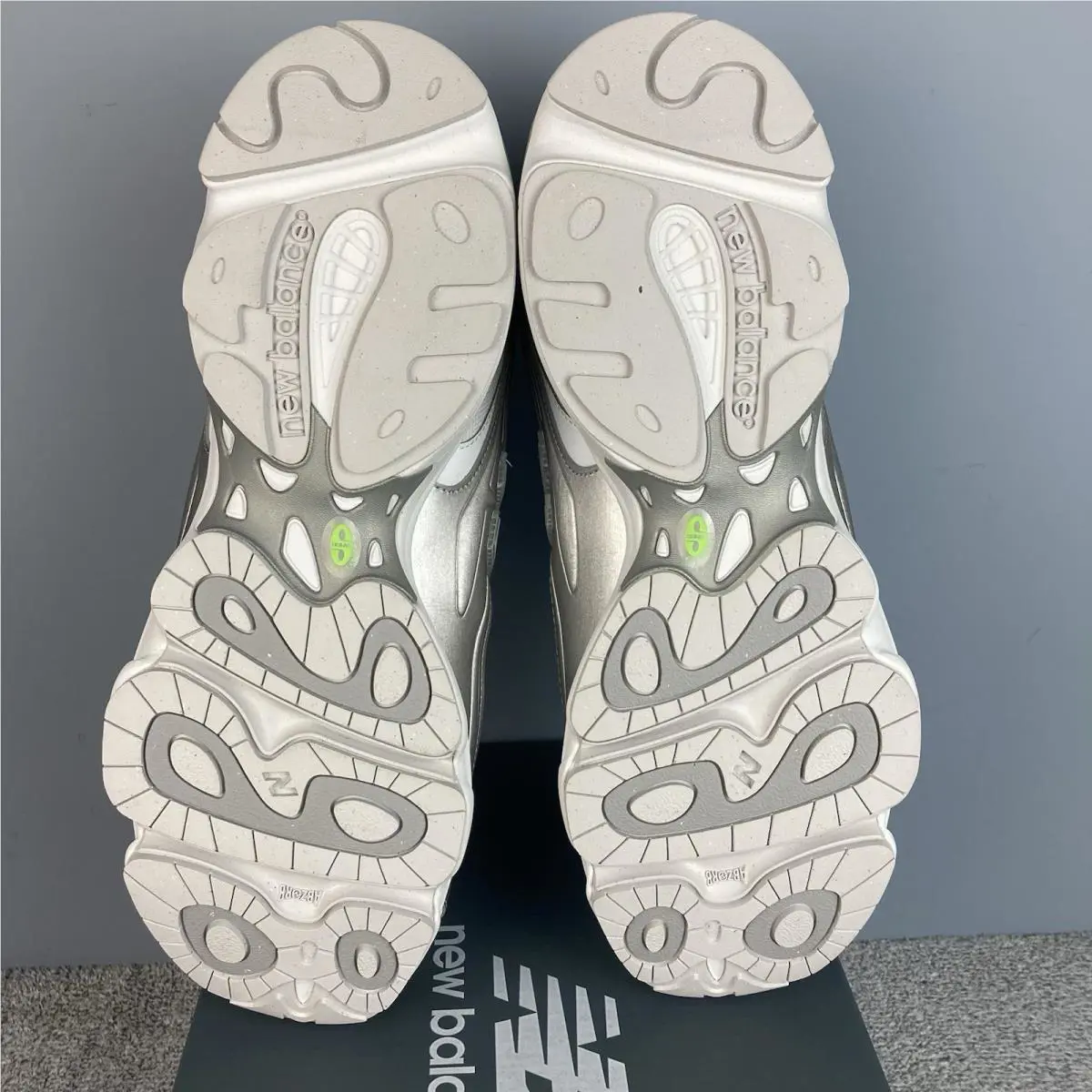 New Balance shoes - New Balance 1000 - M1000DI - Silver 8