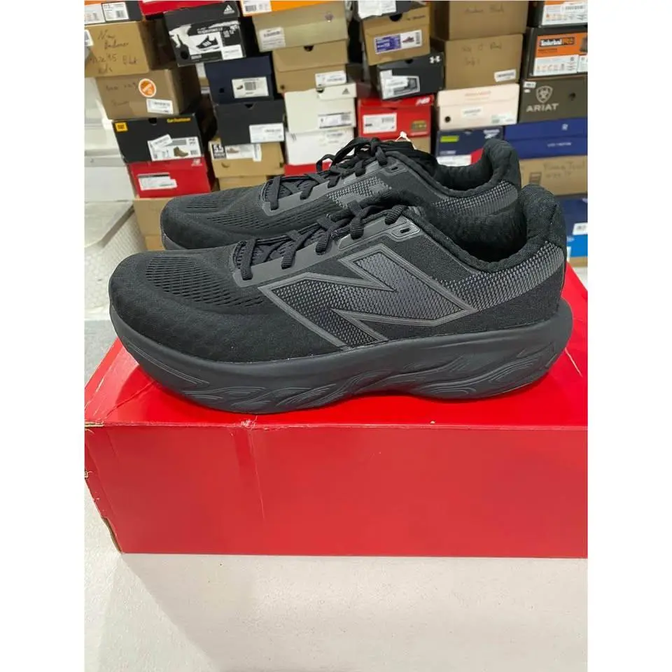 New Balance shoes - New Balance Fresh Foam 1080 - Black 1