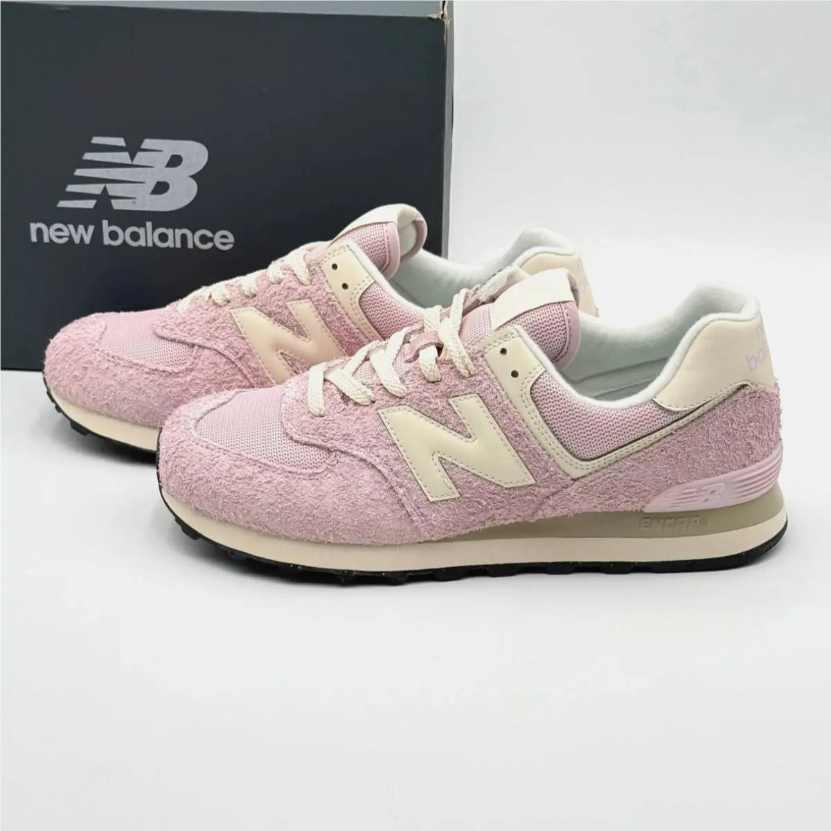 Women`s 11.5 / Men`s 10 New Balance 574 Sneakers WWL574CPP Rose Sugar