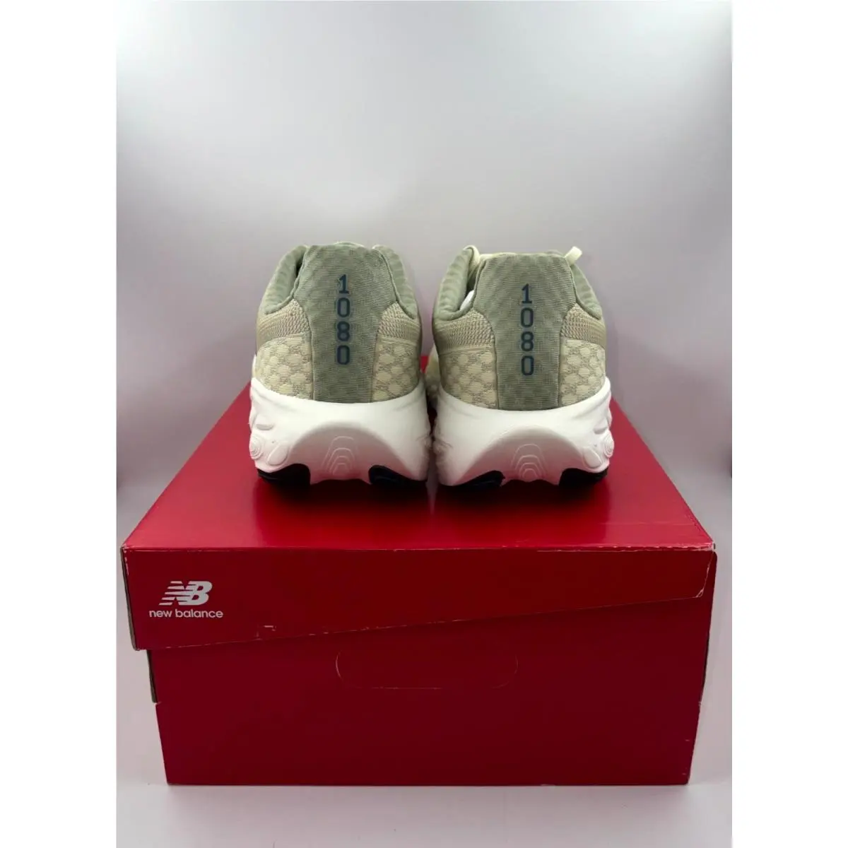 New Balance shoes - New Balance Fresh Foam - Fresh Foam - M1080M14 - Green (UPC: 197966046033) 2