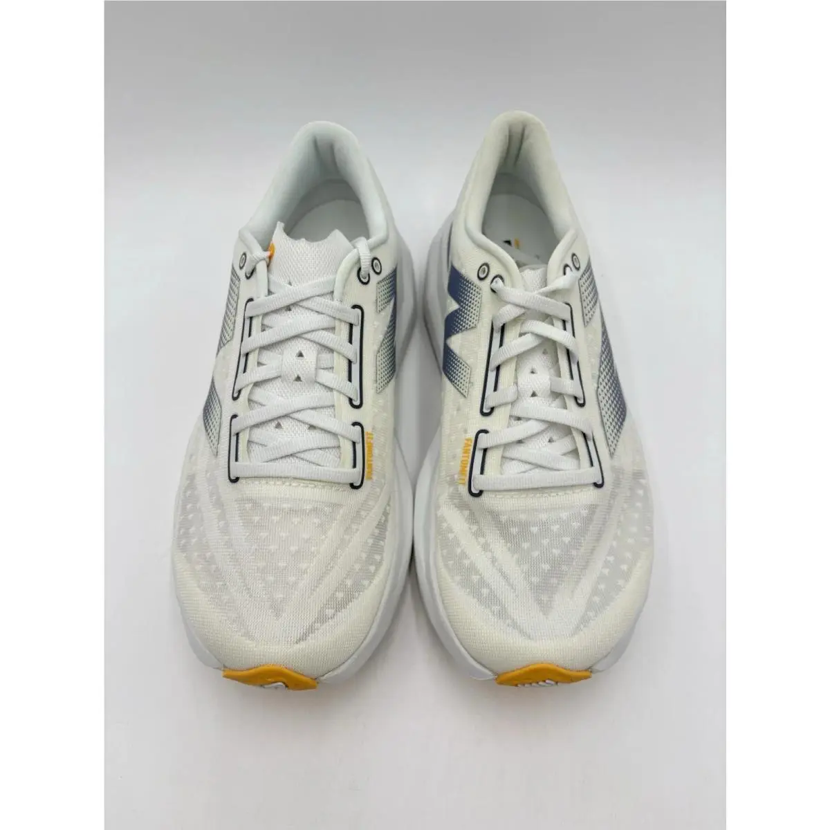 New Balance shoes - New Balance FuelCell Rebel - FuelCell Rebel - WFCXCM4 - White 0