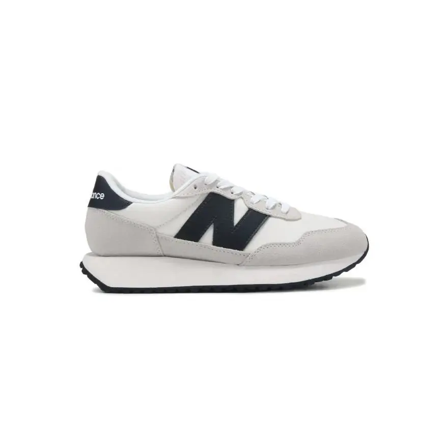 New Balance shoes - White/Black (UPC: 197376530764) 0