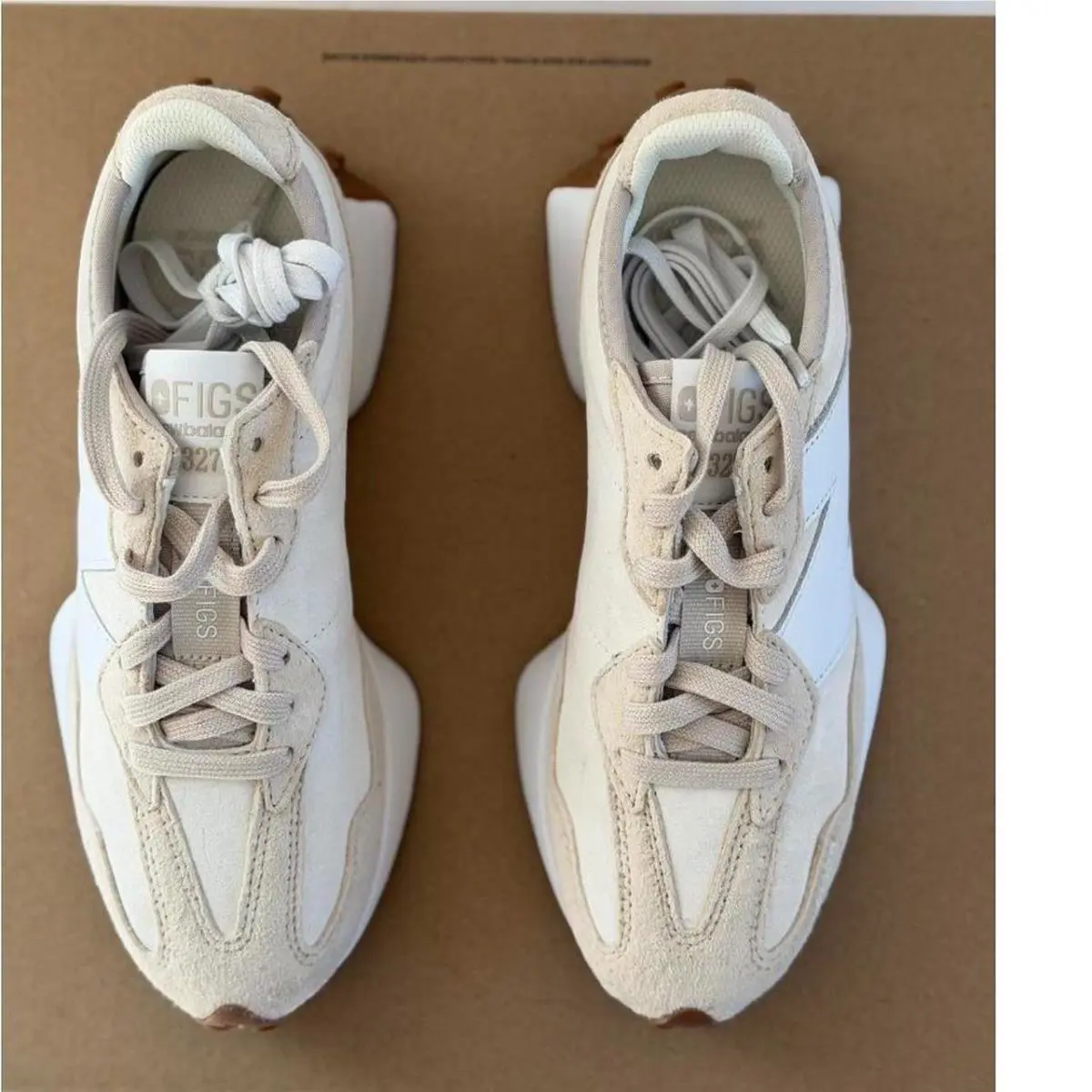 New Balance shoes - Cream 7