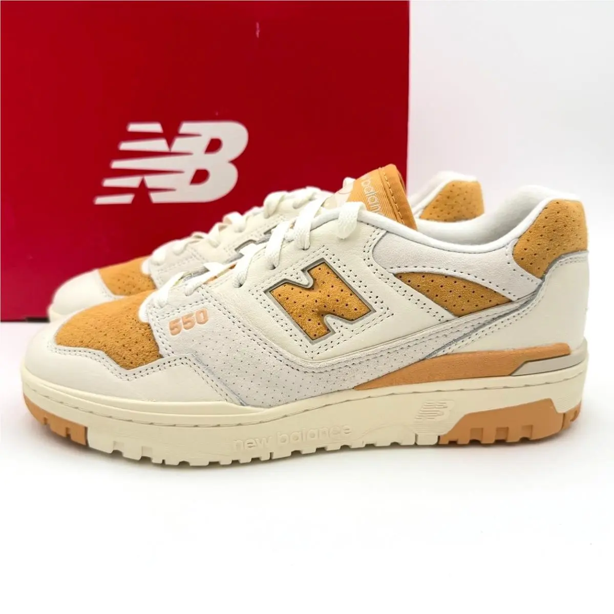 Men`s Size 9 / Women`s 10.5 New Balance 550 Casual Shoe White Orange BB550LEA
