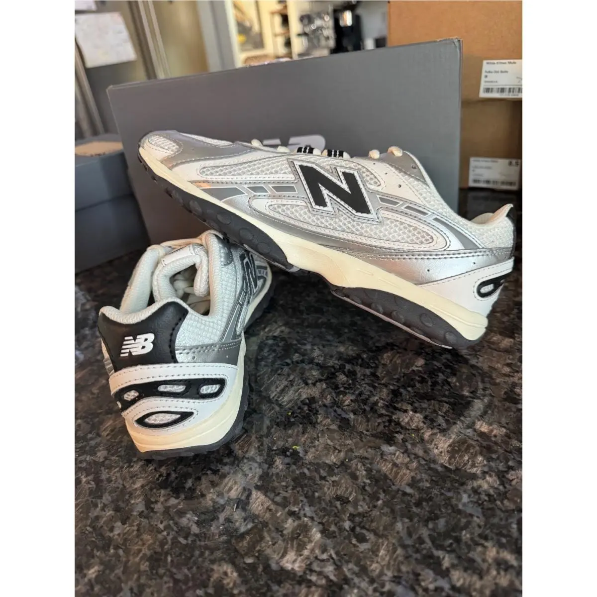 New Balance shoes - 204L - 204L - Grey, Cream 2