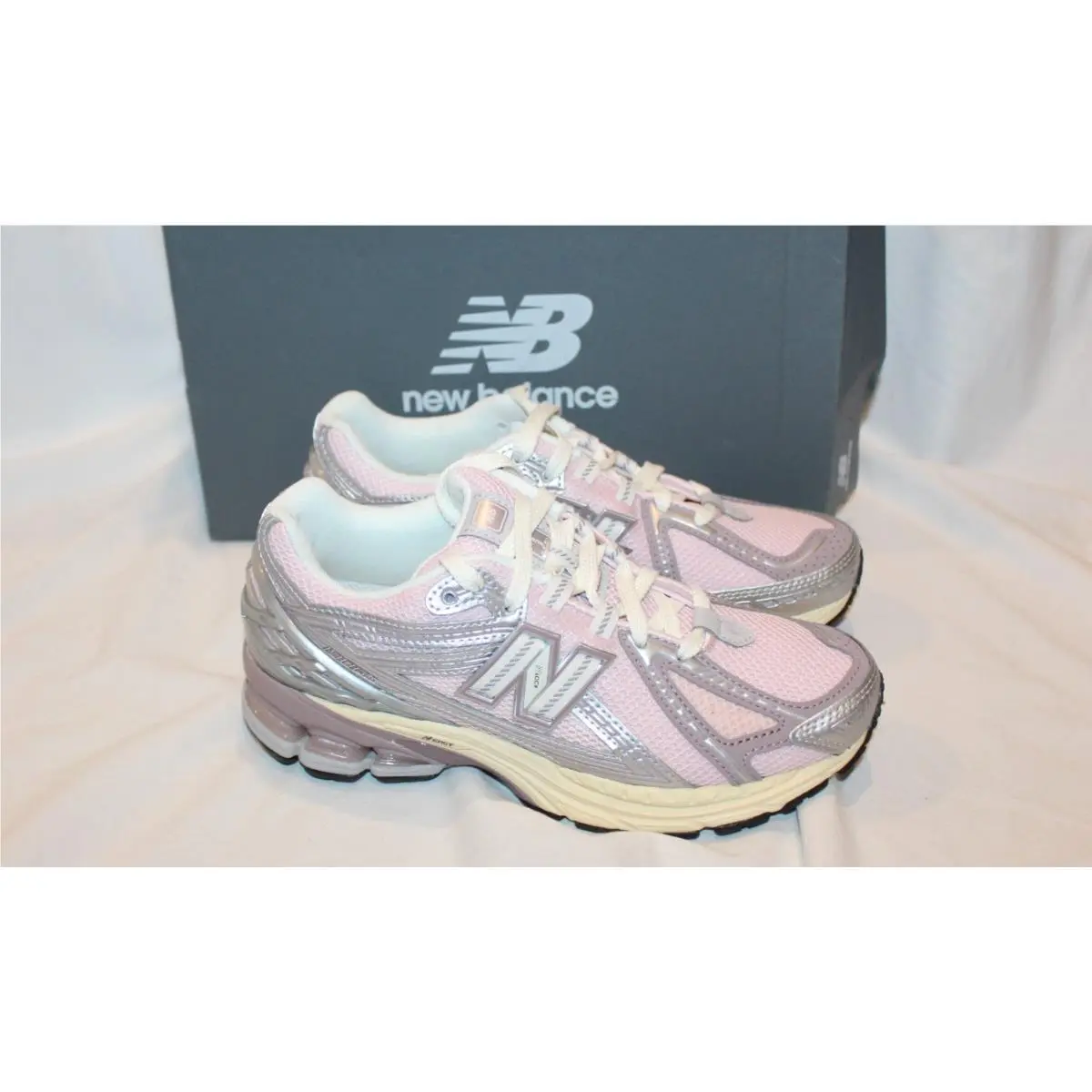 New Balance shoes - New Balance 1906R - U1906RNF - Pink 0