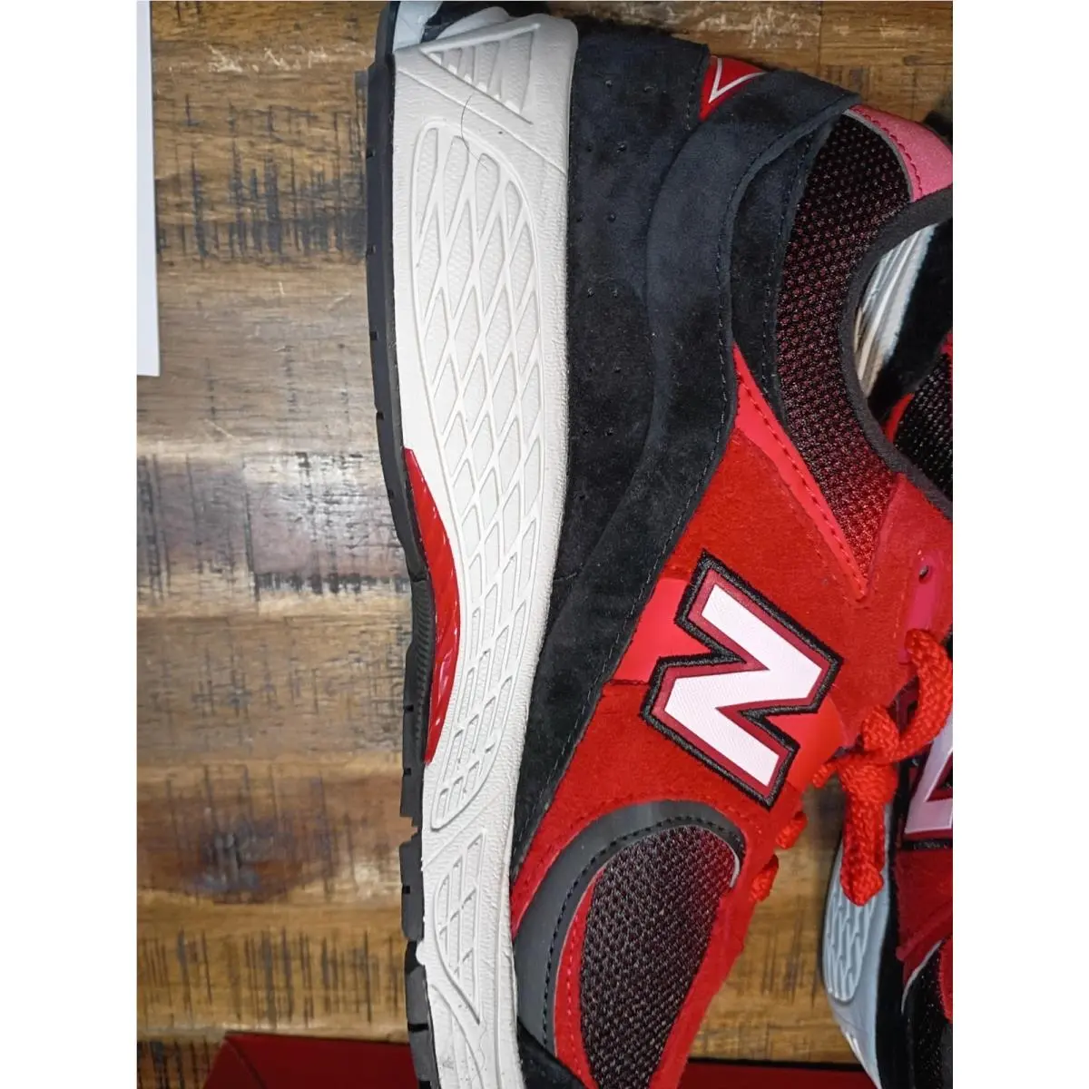 New Balance shoes - New Balance 2002 R - U2002RZA - Red 12