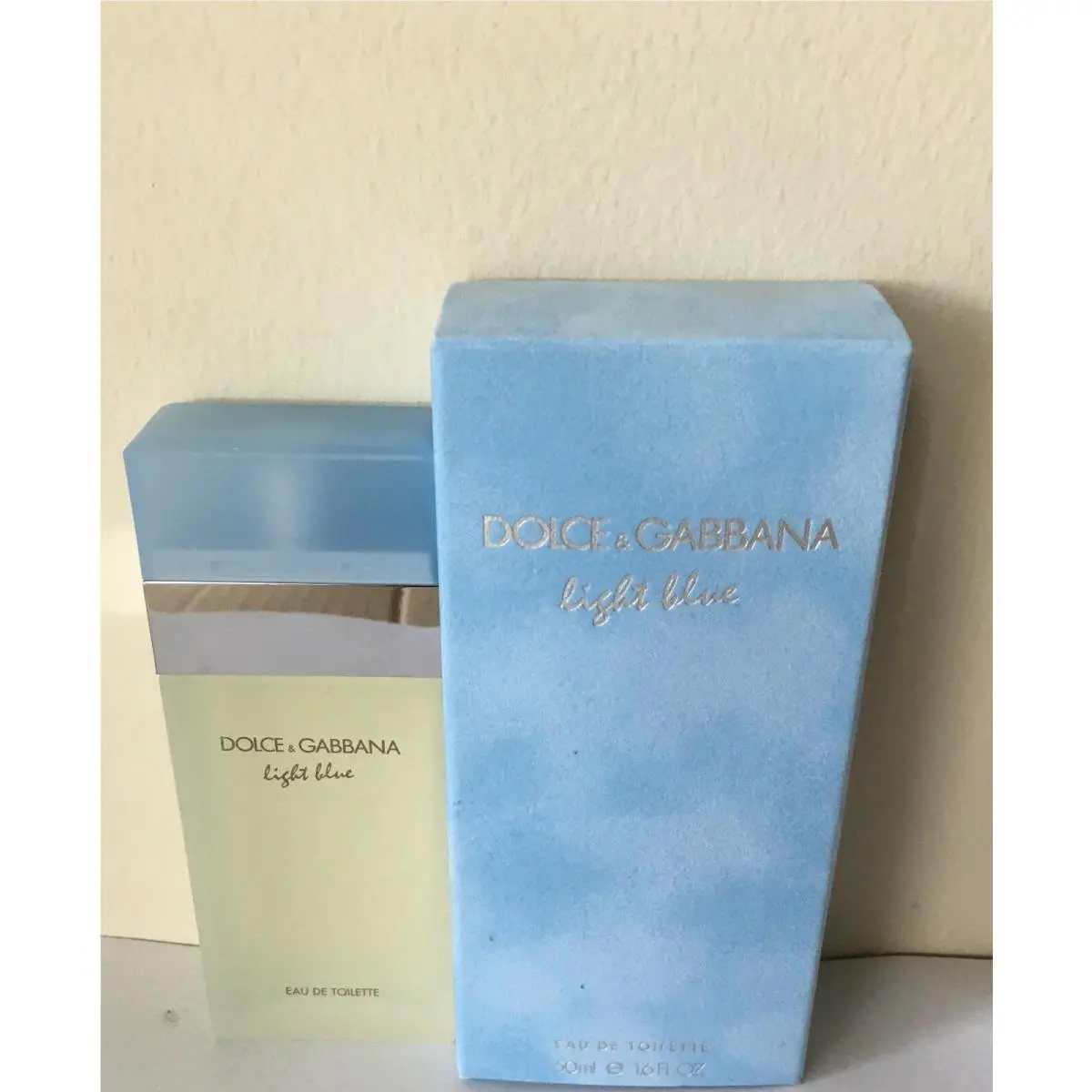 Light Blue by Dolce Gabbana 1.6 / 1.7 oz Edt Spray Women Perfume - No Seal
