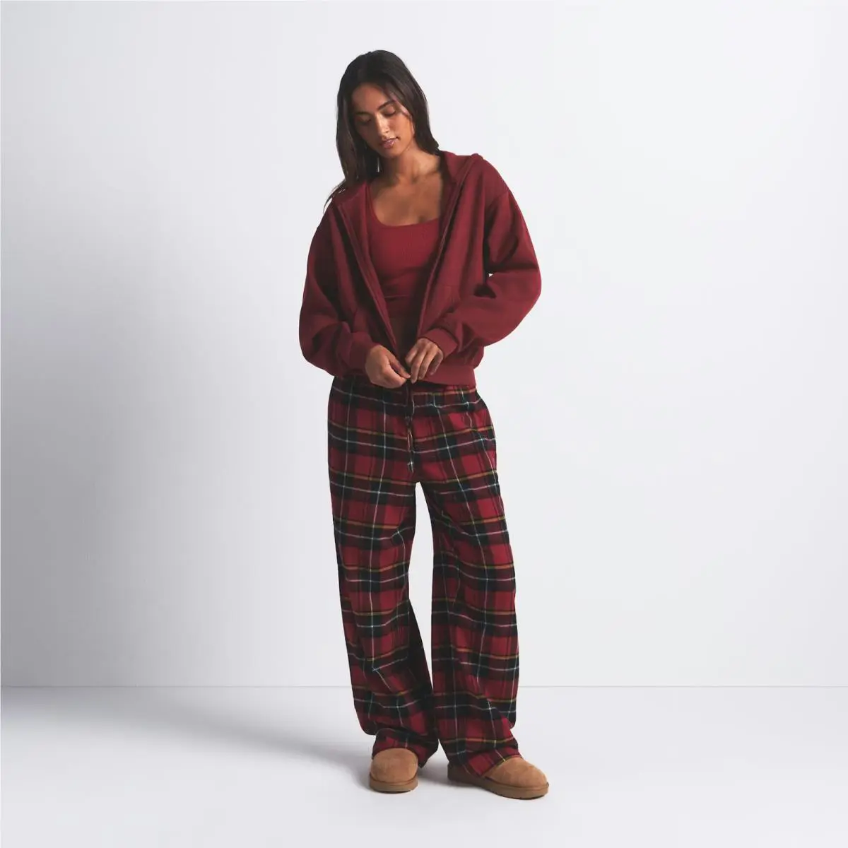 Skims Cotton Fleece Classic Zip Up Hoodie in Merlot Size Xxs