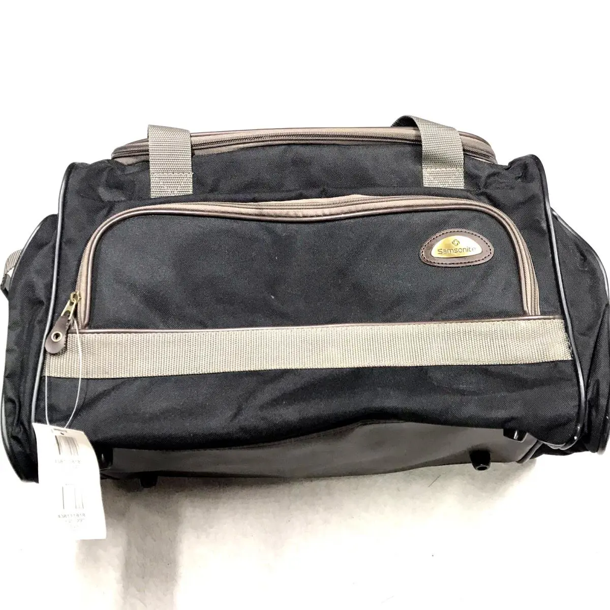 Legacy Sport Duffle Black Canvas 17x12x9 Strap Carry On Gym Luggage by Samsonite