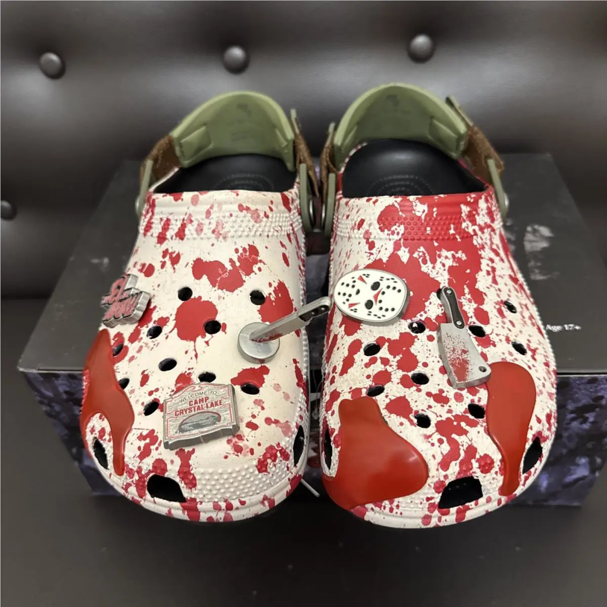 Crocs shoes - Crocs Classic - Classic - Red (UPC: 0198445266928) 0