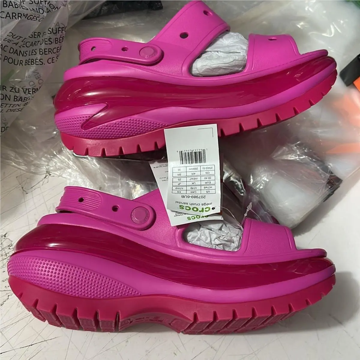 Crocs shoes - Pink 3