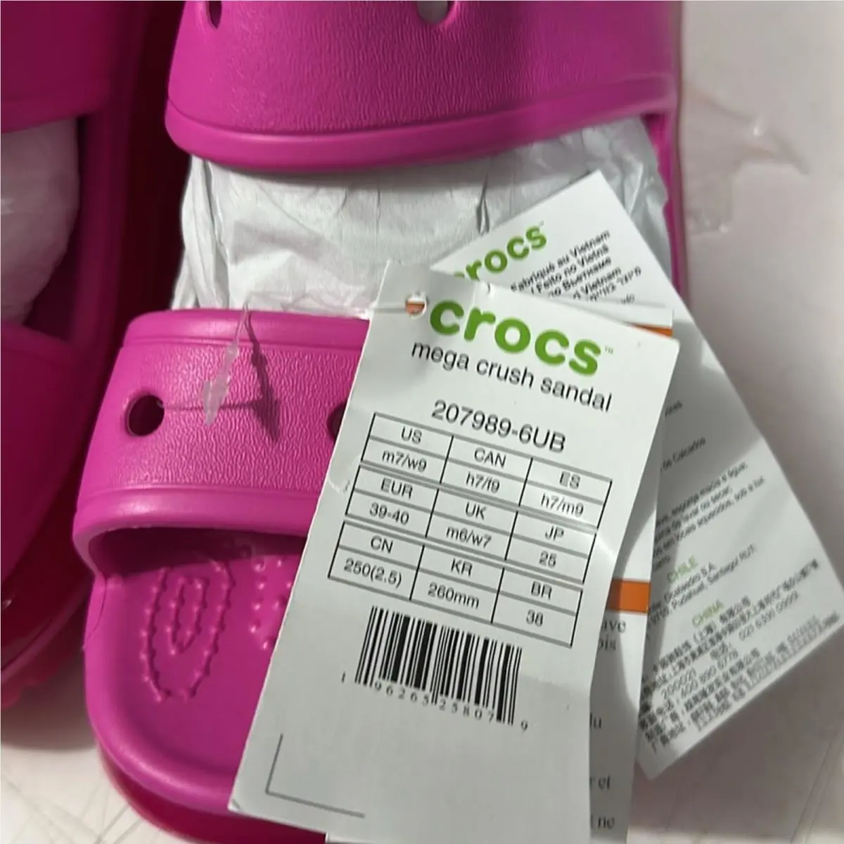Crocs shoes - Pink 6