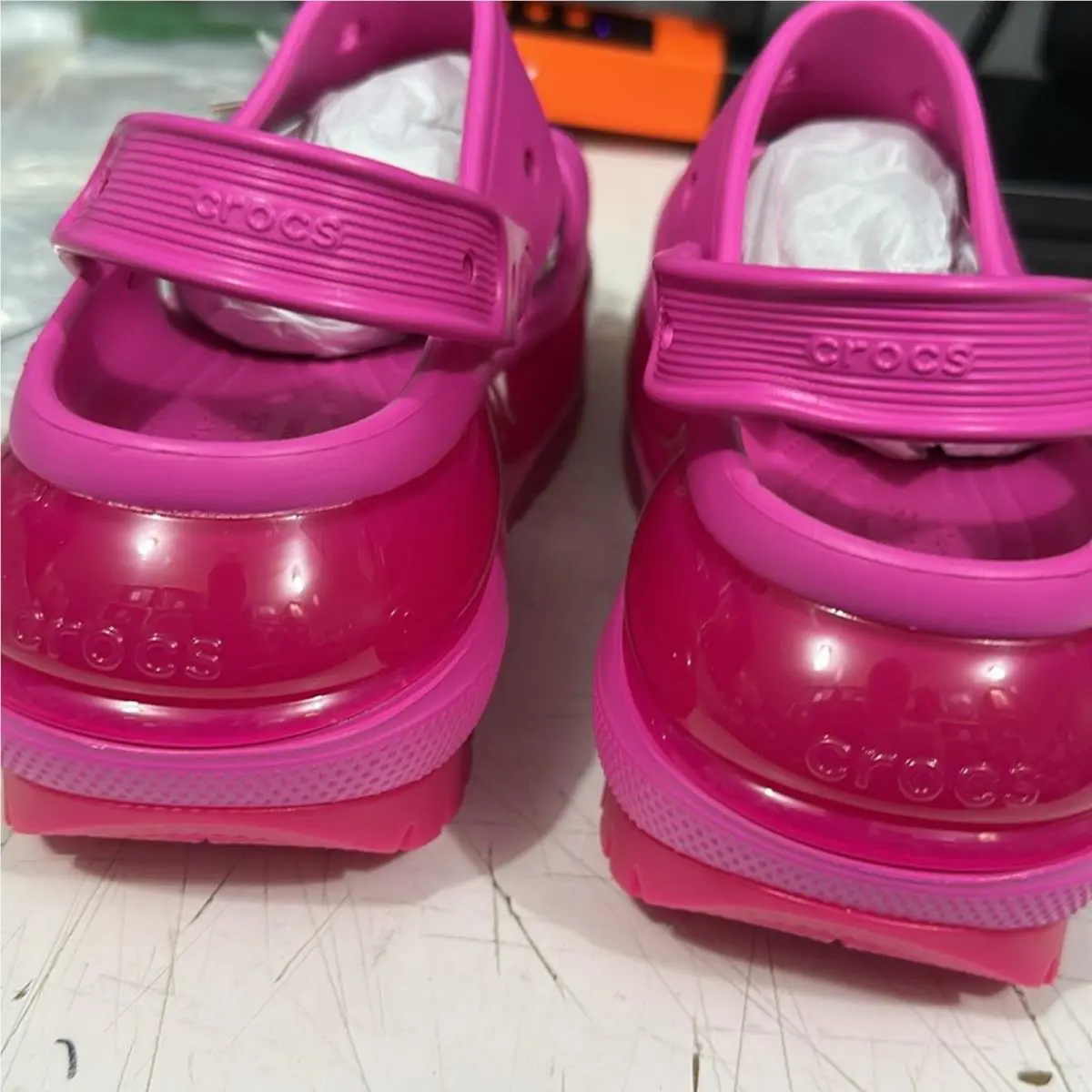 Crocs shoes - Pink 4