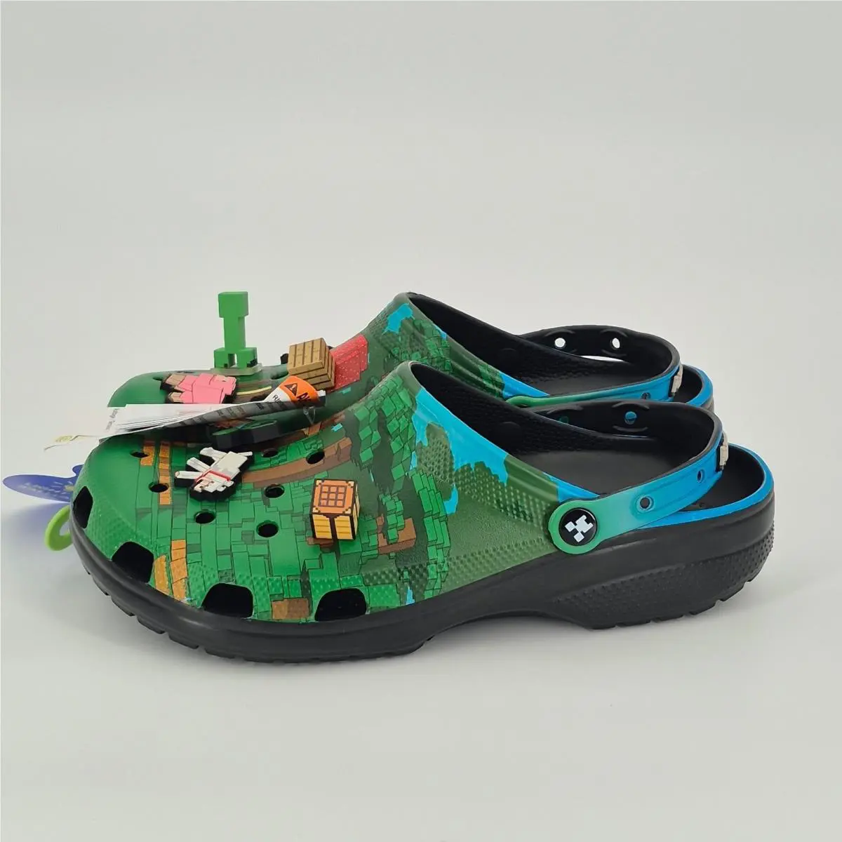 Crocs shoes - Minecraft - Minecraft - Multicolor (UPC: 198445131035) 0