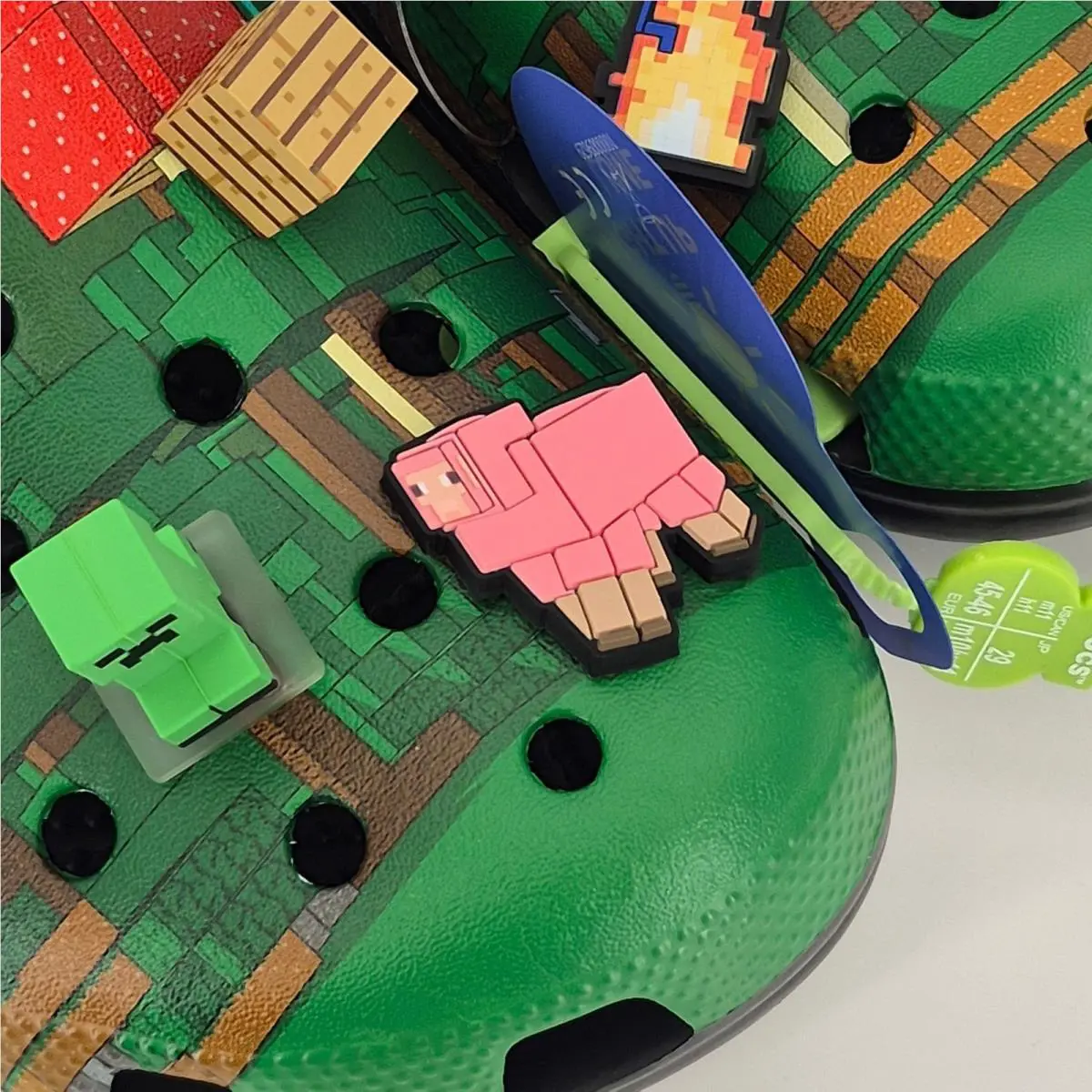 Crocs shoes - Minecraft - Minecraft - Multicolor (UPC: 198445131035) 9