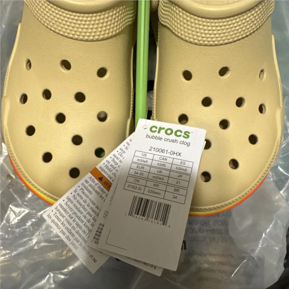 Crocs shoes - CROCS Bubble Crush Clog - Bubble Crush Clog - Sesame 1