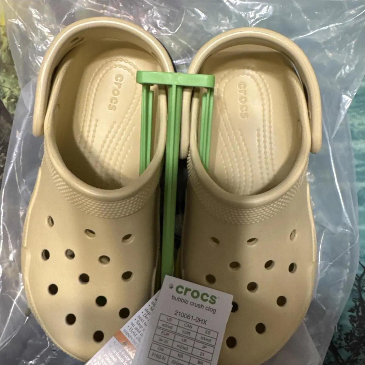 Crocs shoes - CROCS Bubble Crush Clog - Bubble Crush Clog - Sesame 2