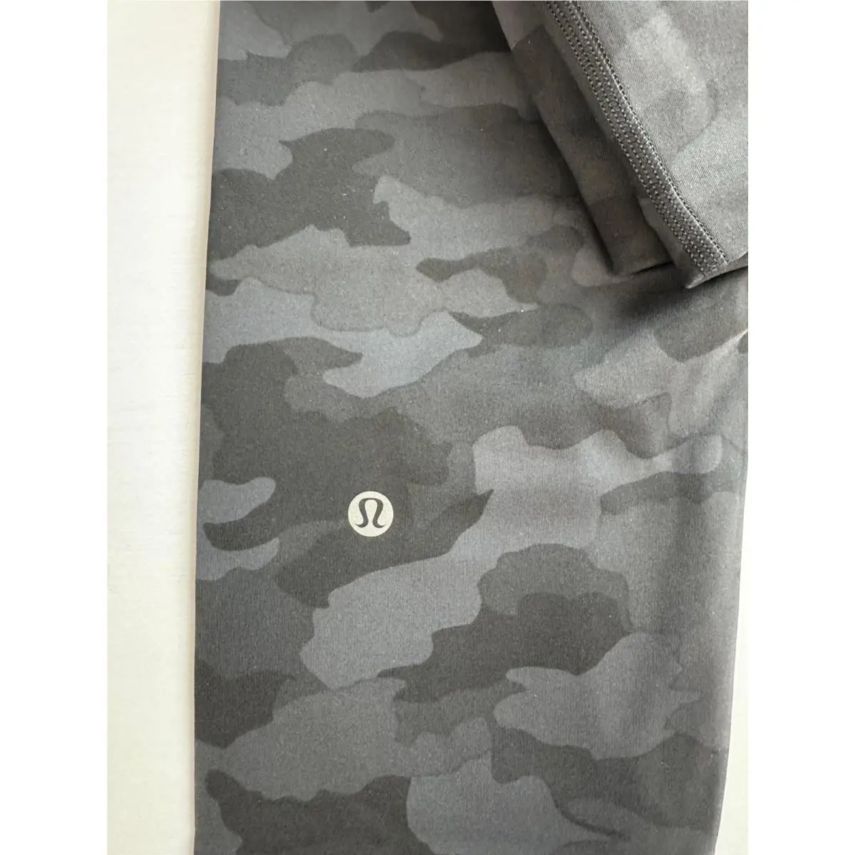 Lululemon clothing - Heritage 365 Camo Deep Coal Multi 6