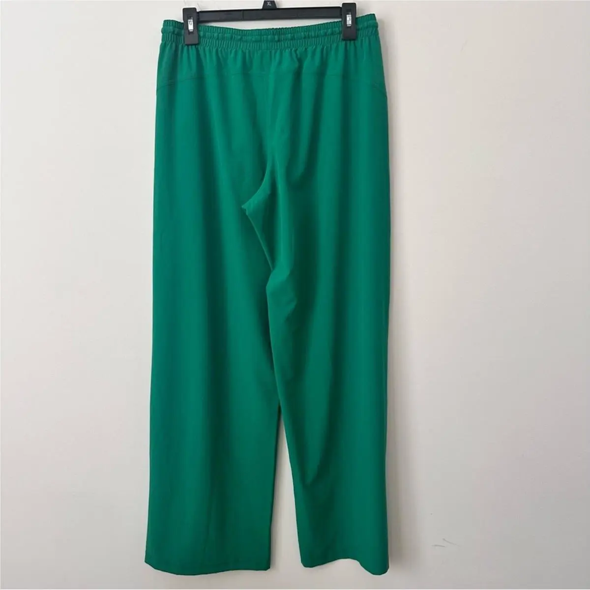 Lululemon clothing - Green 3
