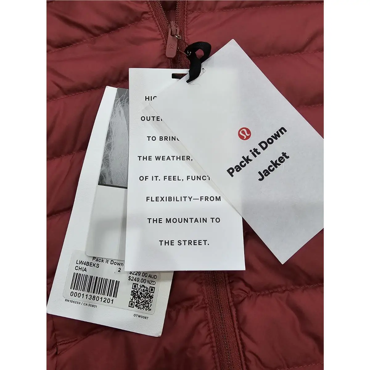 Lululemon clothing - Red 5