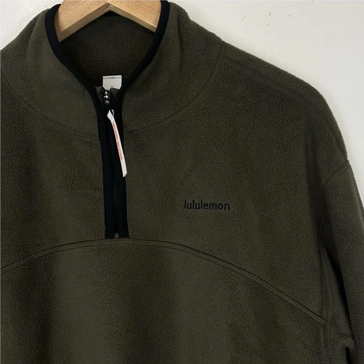 Lululemon clothing - Green Brown 1