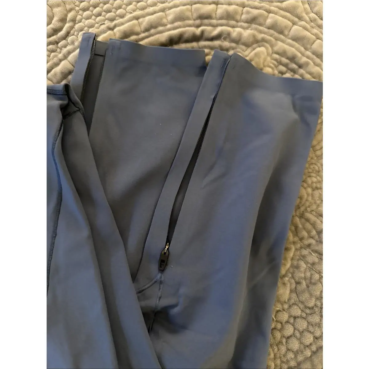Lululemon clothing - Ink Blue 1