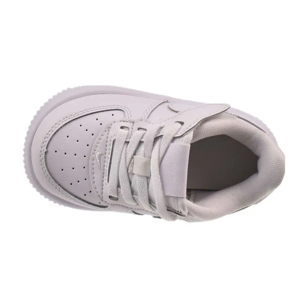 Nike shoes - White 3