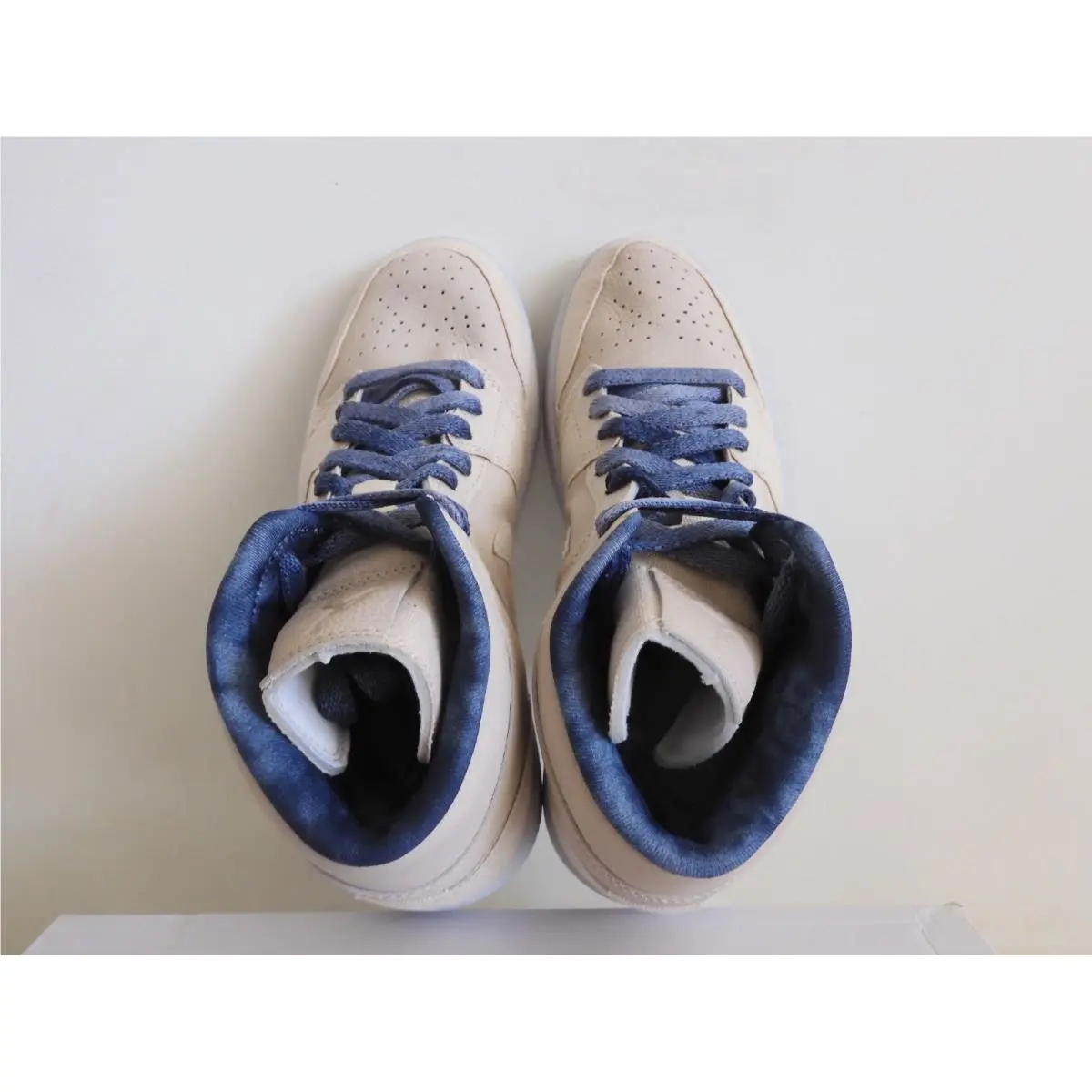 Nike shoes - Air Jordan 1 Mid - Air Mid - DM9126-104 - Beige 4