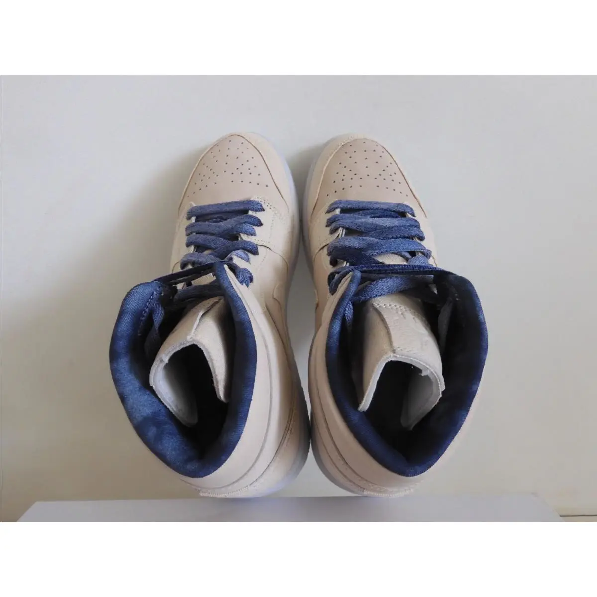 Nike shoes - Air Jordan 1 Mid - Air Mid - DM9126-104 - Beige 28