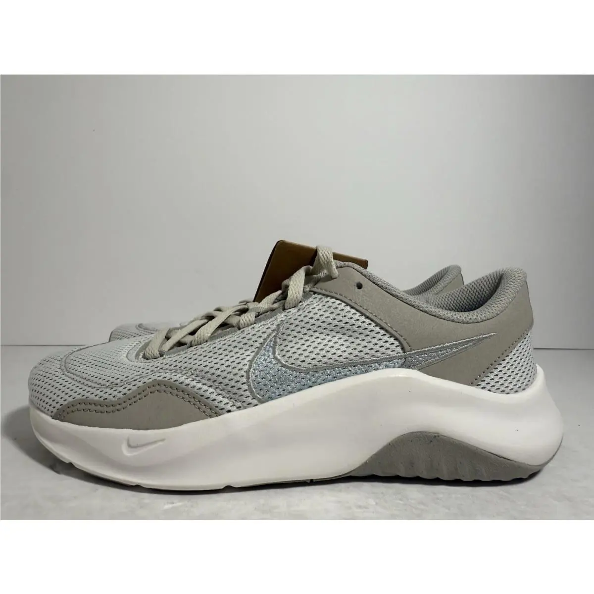 Nike shoes - Nike Legend Essential 3 - Legend Essential - dm1119-008 - Gray 7