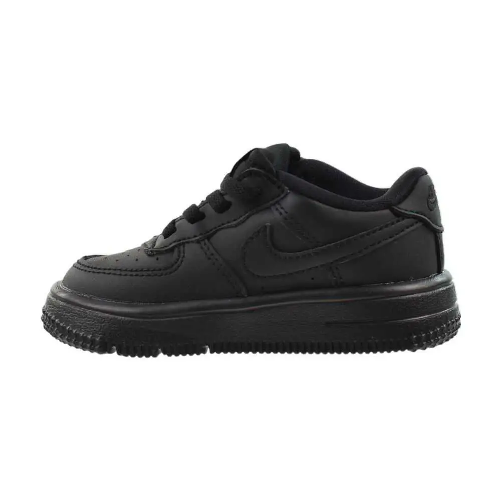 Nike shoes - Black/Black 2