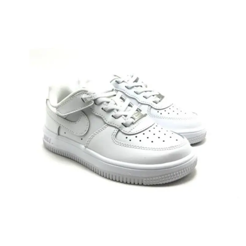 Nike shoes - White 3