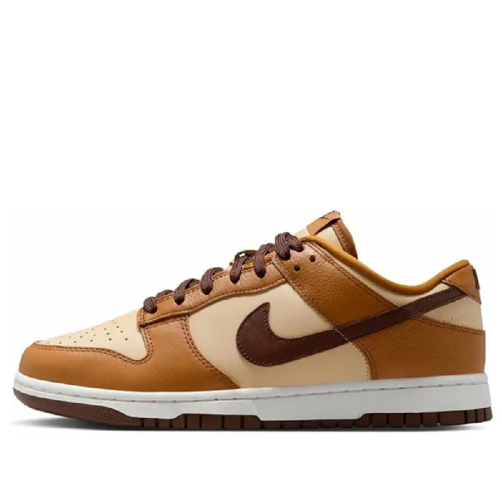 Women`s Nike Dunk Low SE Desert Ochre/fauna Brown HQ7487 700 - Desert Ochre/Fauna Brown