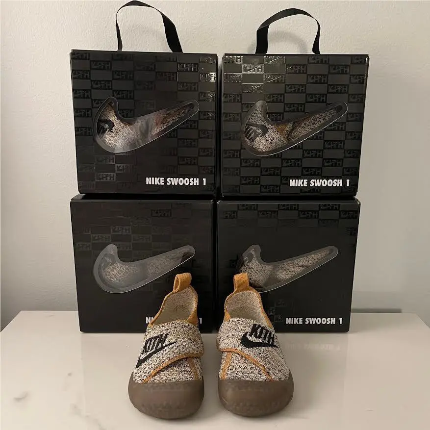 Nike shoes - Nike Swoosh 1 - Swoosh - IM6046-100 - Brown 11