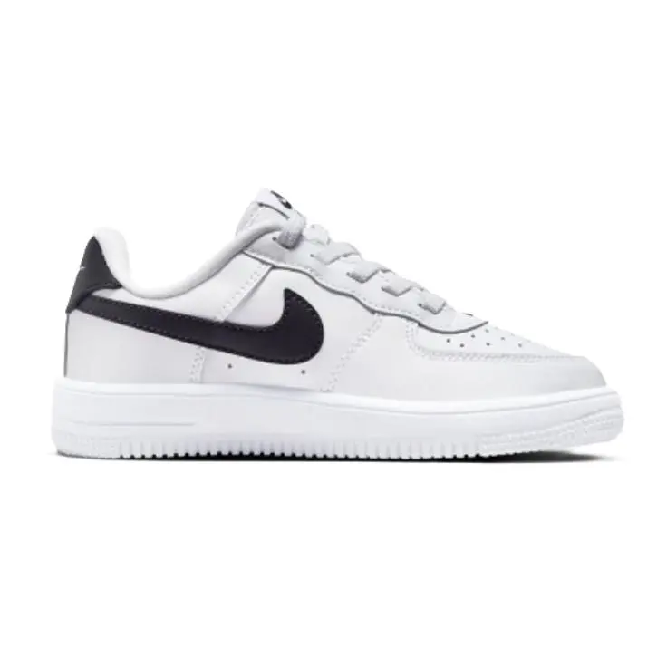 Nike shoes - White/Black 1