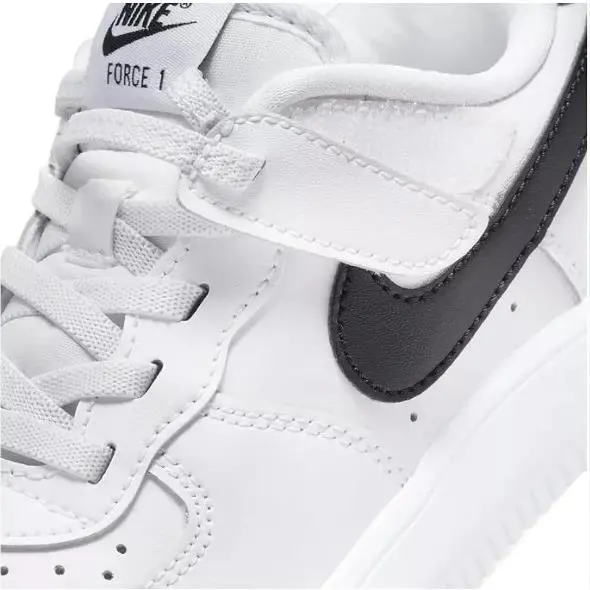 Nike shoes - White/Black 3