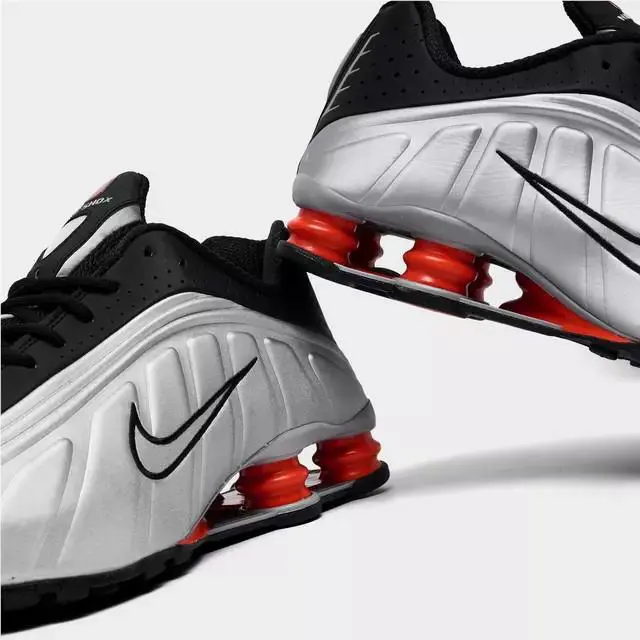 Nike shoes - Nike Shox R4 - Shox - Metallic Silver/Black/Picante Red/Metallic Silver 7