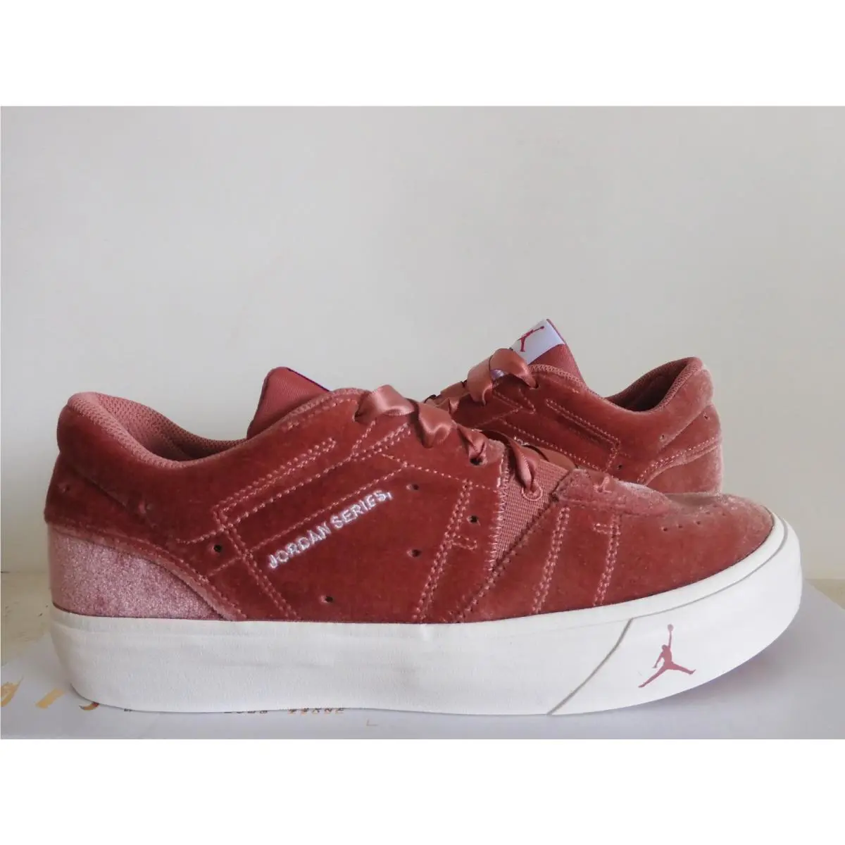 Nike shoes - Jordan Series ES - Series - DZ7737-600 - Red 16