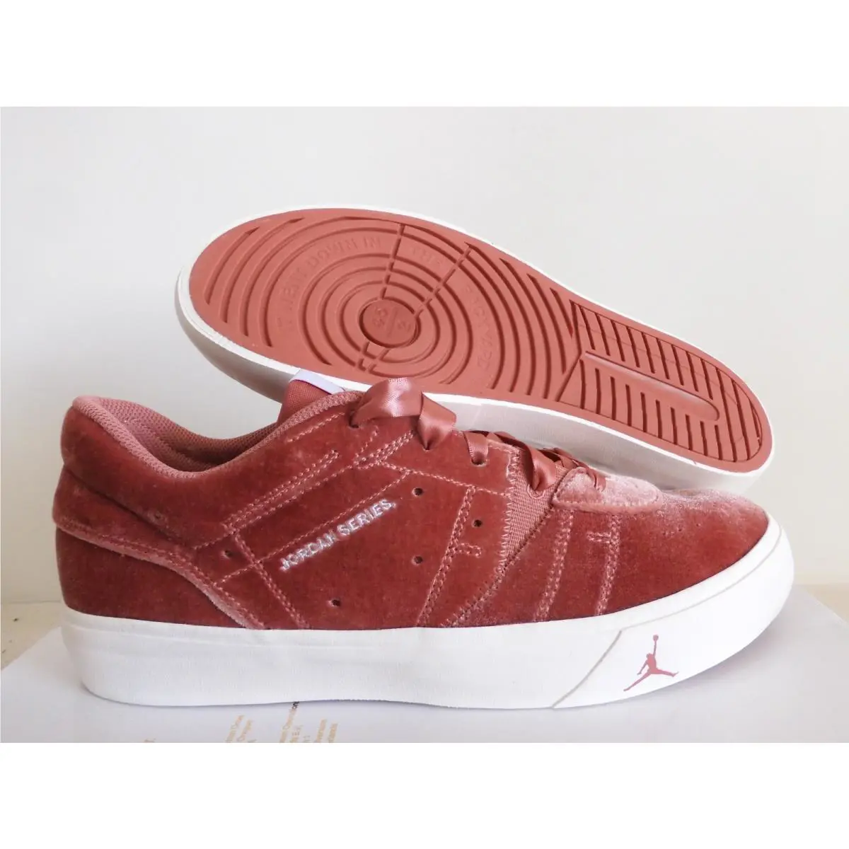 Nike shoes - Jordan Series ES - Series - DZ7737-600 - Red 23