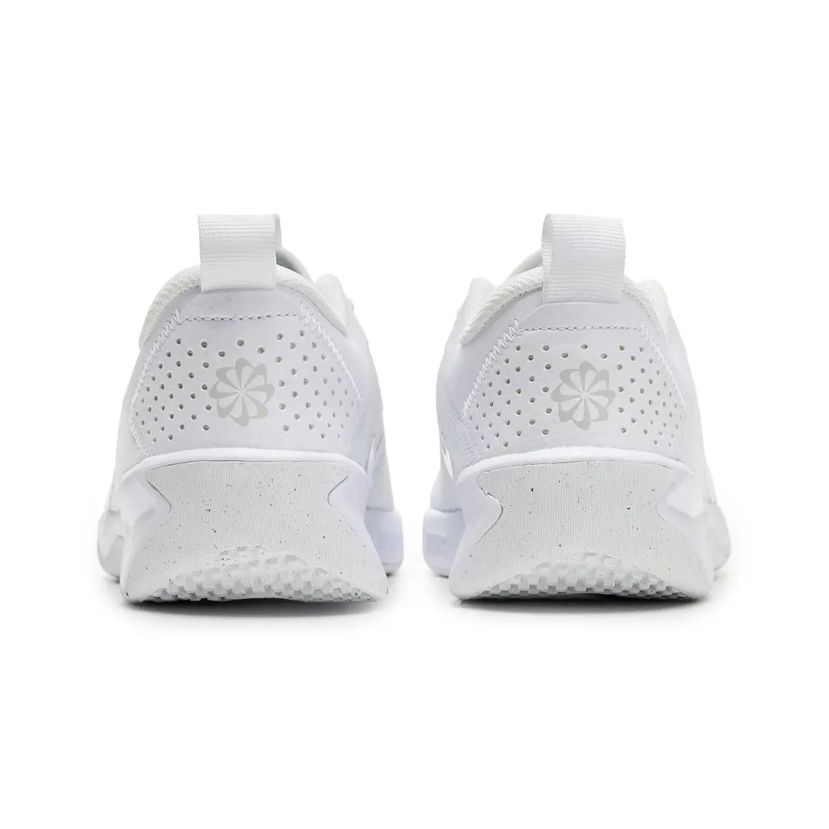 Nike shoes - Black/White 17