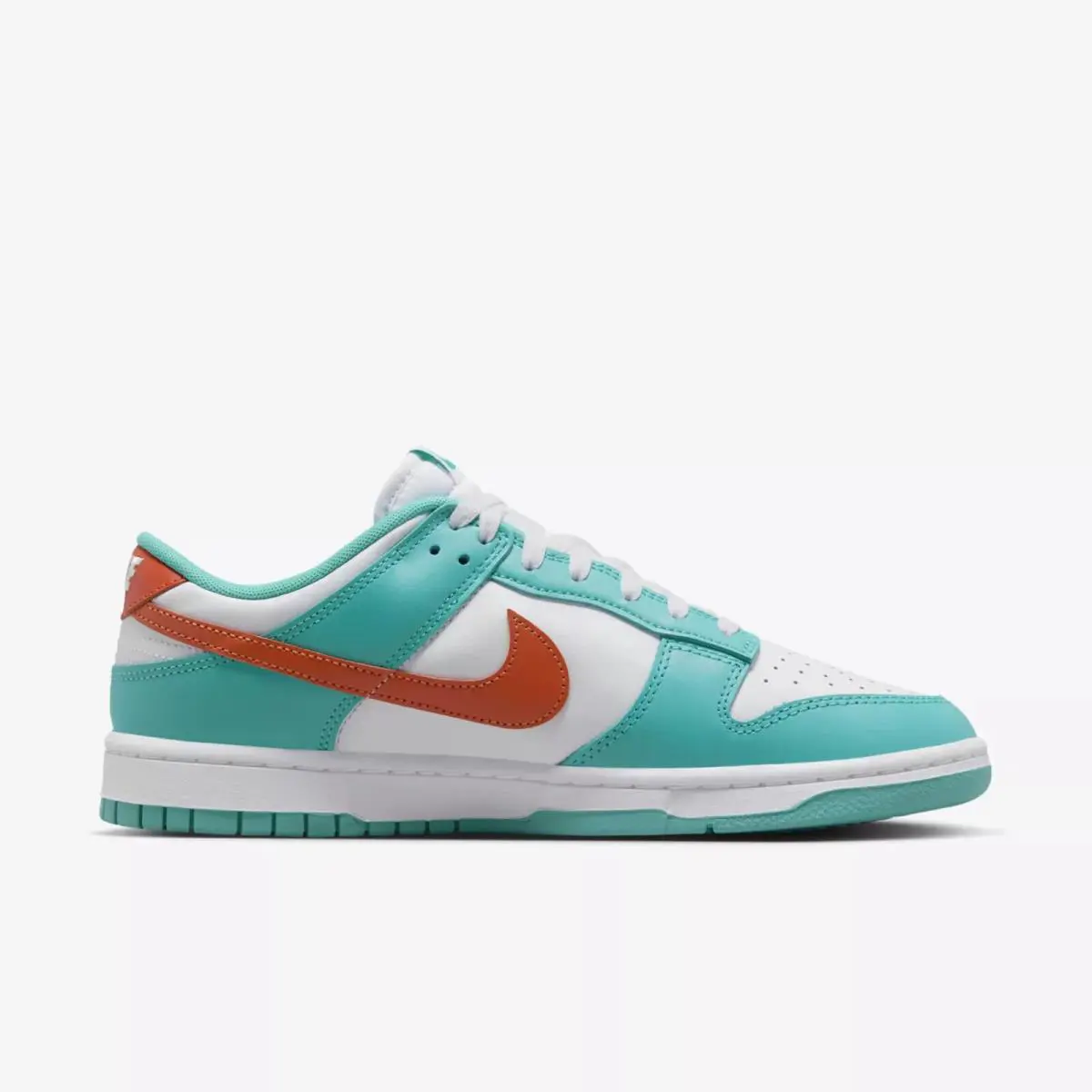 Nike shoes - White/Cosmic Clay-Dusty Cactus 6