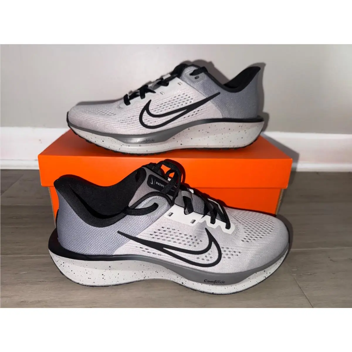 Nike Quest 6 Men`s Size 9 Athletic Shoes Sneakers Gray Black IB4002 014