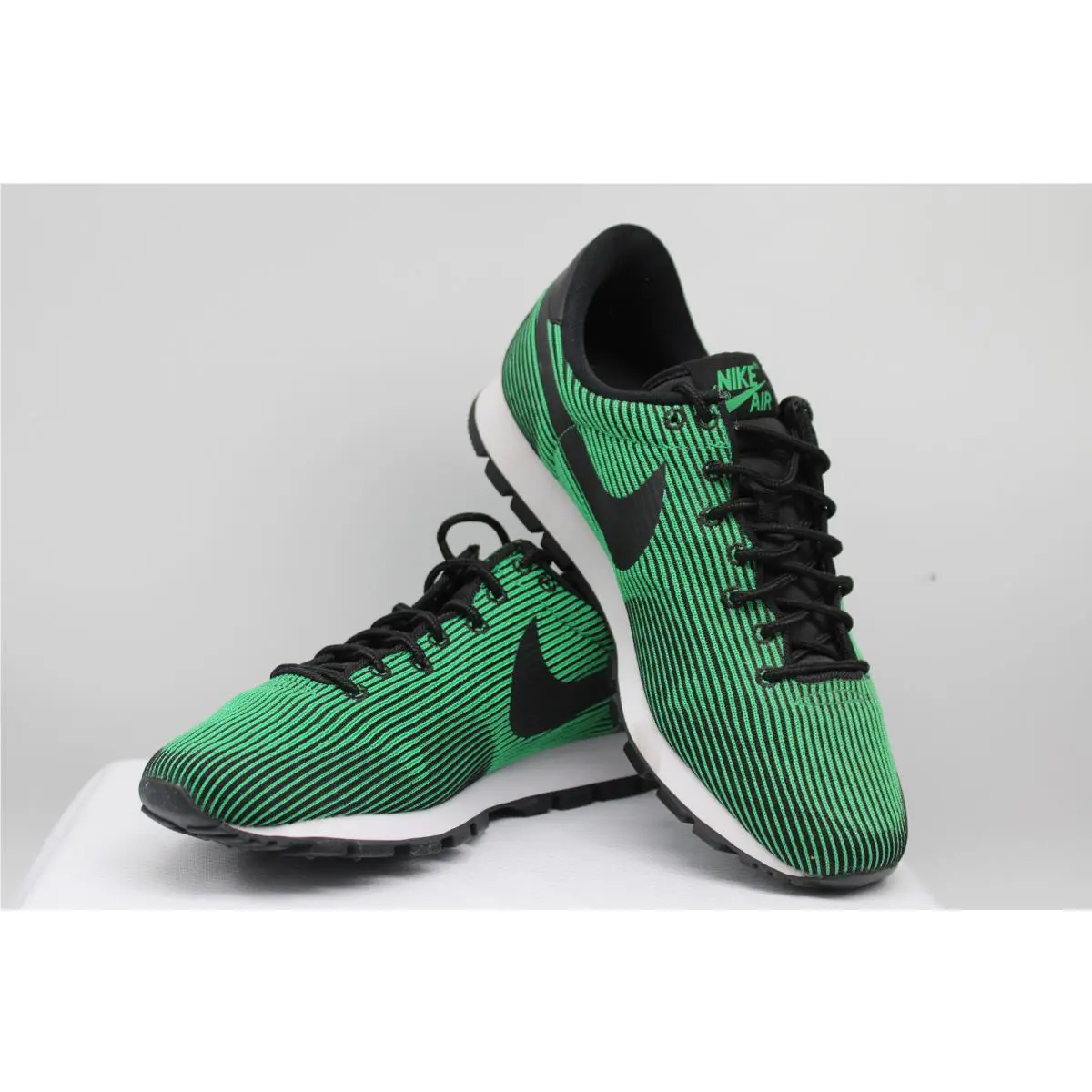 Nike shoes - DA8570600 - DA8570-600 - Green/Black (UPC: 196153936584) 1