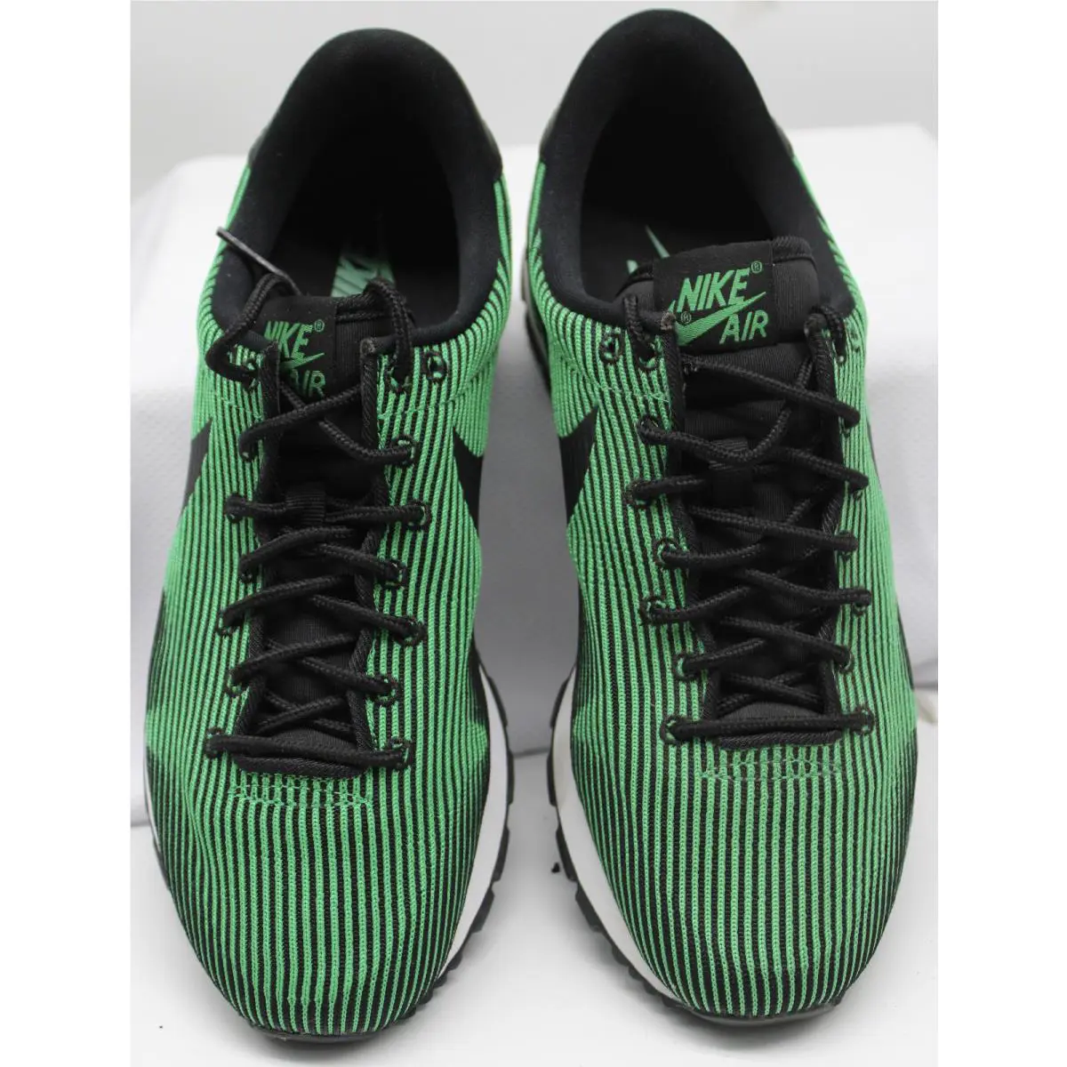 Nike shoes - DA8570600 - DA8570-600 - Green/Black (UPC: 196153936584) 3