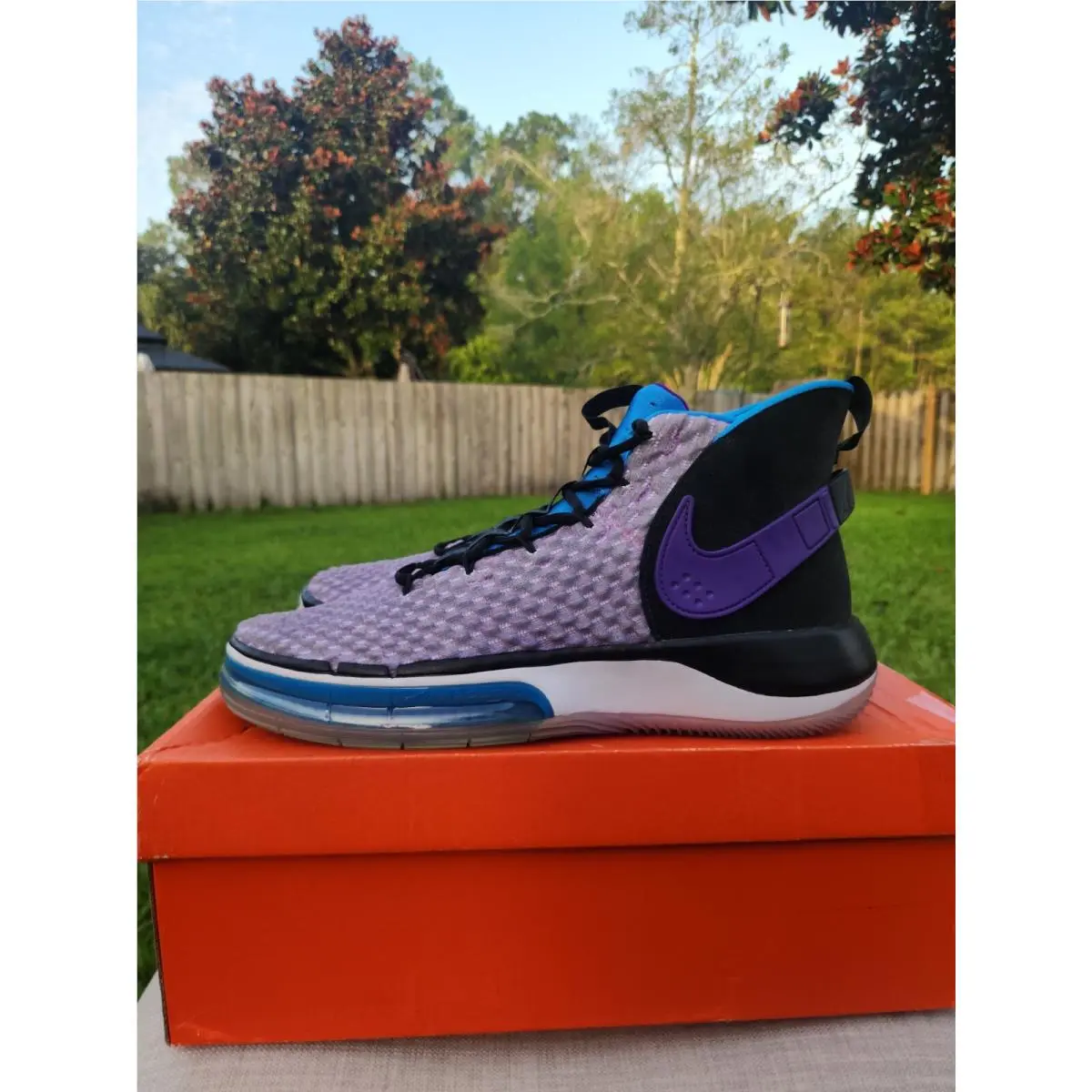 Nike Alphadunk Flight Huarache BQ5401-900 Size 12.5 Man Basketball Shoes